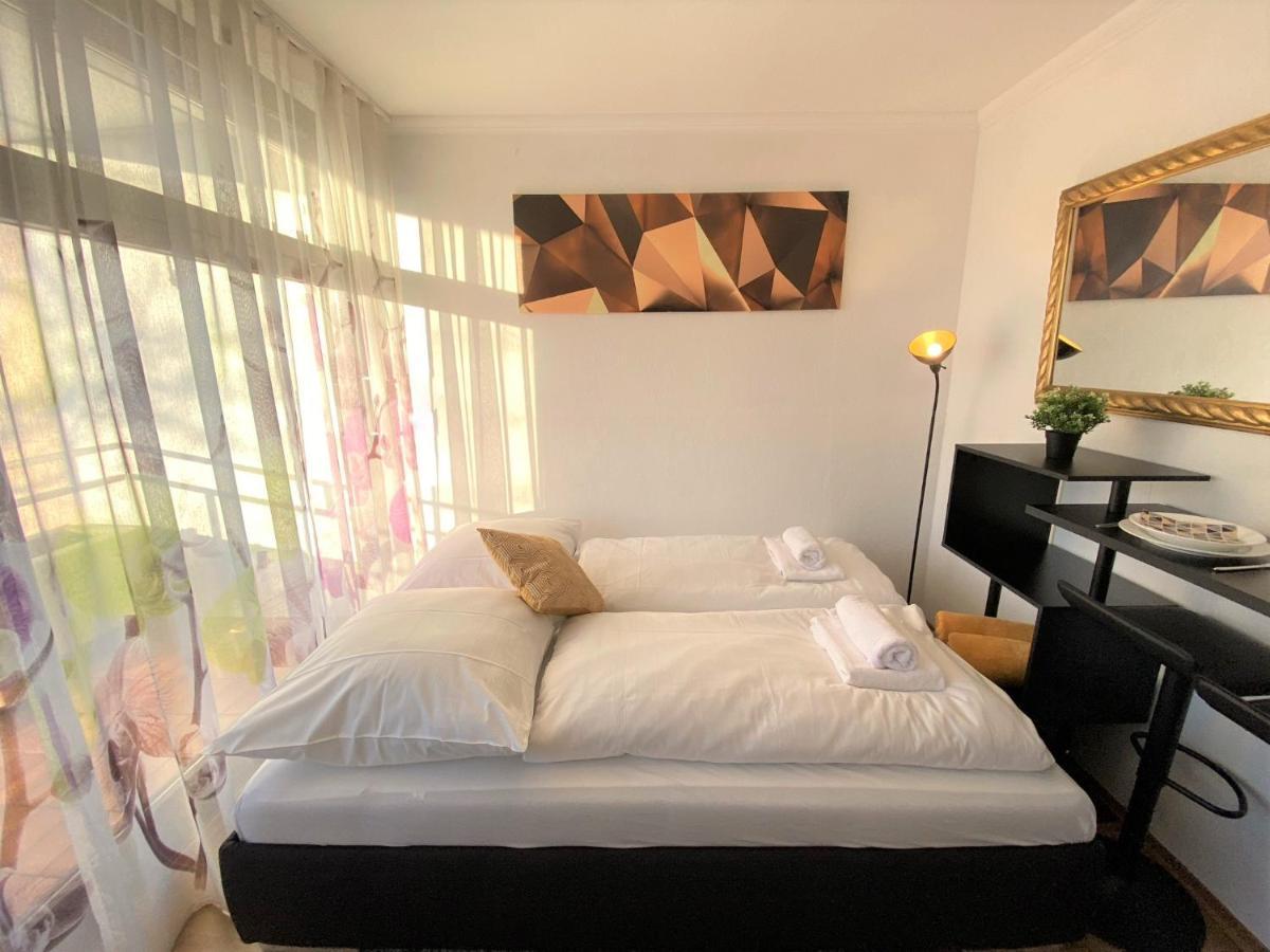 Exclusives In Bestlage +netflix +boxspring Apartment Bad Fussing