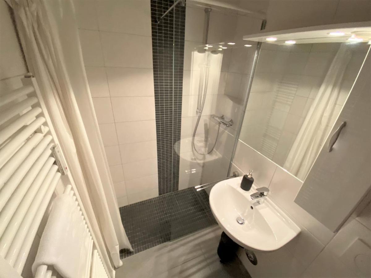 Exclusives In Bestlage +netflix +boxspring Apartment *